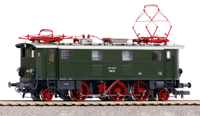 locomotive electrique PIKO Loco elec. BR E32 AC son