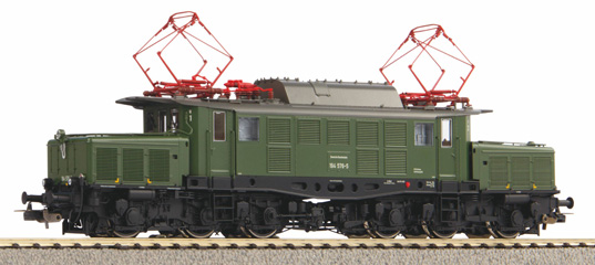 locomotive electrique PIKO Locomotive élec. 194 DB AC