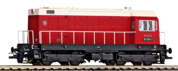 locomotive diesel PIKO Loco Diesel BR107 Son RGE